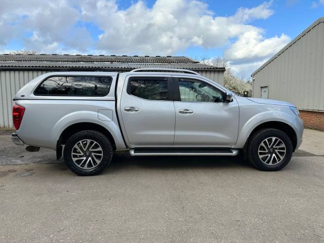 2018 Nissan Navara 2.3 dCi Tekna Auto 4WD Euro 6 4dr