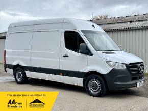 MERCEDES BENZ SPRINTER at Iver Van Sales Iver