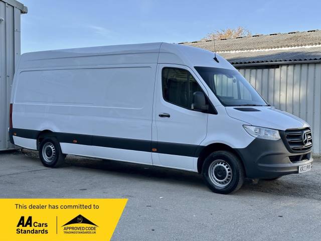 Mercedes-Benz Sprinter 2.0 315 CDI Progressive RWD L3 H2 Euro 6 (s/s) 5dr Panel Van Diesel White