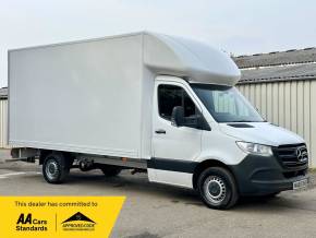MERCEDES BENZ SPRINTER at Iver Van Sales Iver