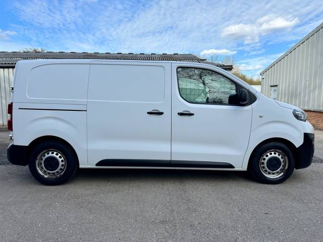 2018 Peugeot Expert 1.6 BlueHDi 1000 Professional Standard Panel Van MWB Euro 6 6dr