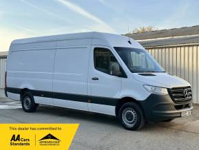 MERCEDES BENZ SPRINTER at Iver Van Sales Iver