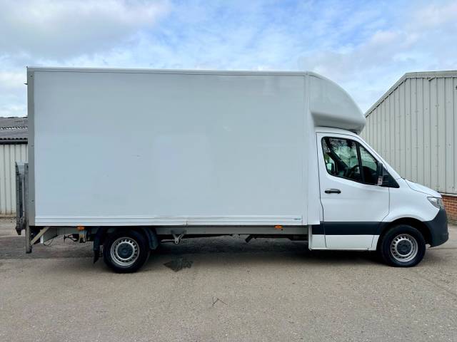 2021 Mercedes-Benz Sprinter 2.1 316 CDI Progressive RWD L3 Euro 6 (s/s) 2dr