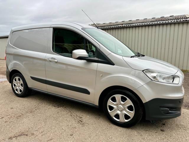 2017 Ford Transit Courier 1.5 TDCi Trend L1 Euro 6 5dr