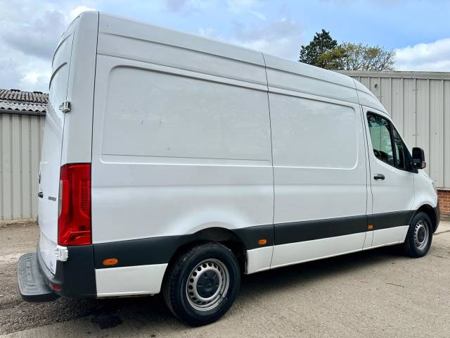 2020 Mercedes-Benz Sprinter 2.1 316 CDI RWD L2 H2 Euro 6 5dr