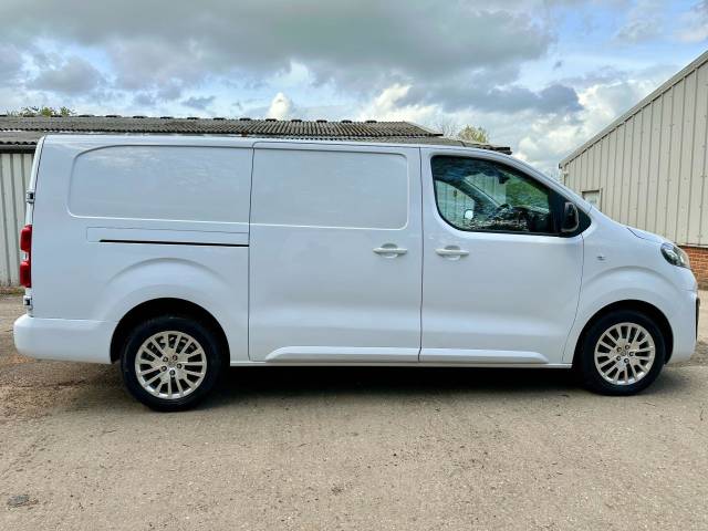 2023 Vauxhall Vivaro 2.0 Turbo D 3100 Pro L2 H1 Euro 6 (s/s) 6dr