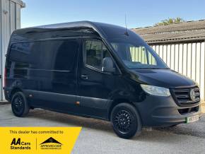 MERCEDES BENZ ESPRINTER at Iver Van Sales Iver