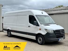 MERCEDES BENZ SPRINTER at Iver Van Sales Iver