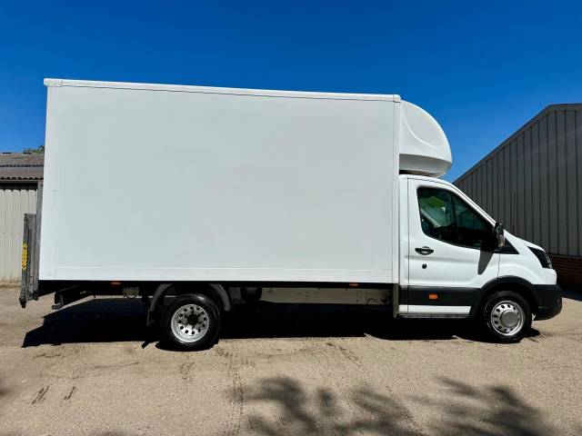 2022 Ford Transit 2.0 350 EcoBlue HD Leader RWD L4 Euro 6 (s/s) 2dr (DRW)