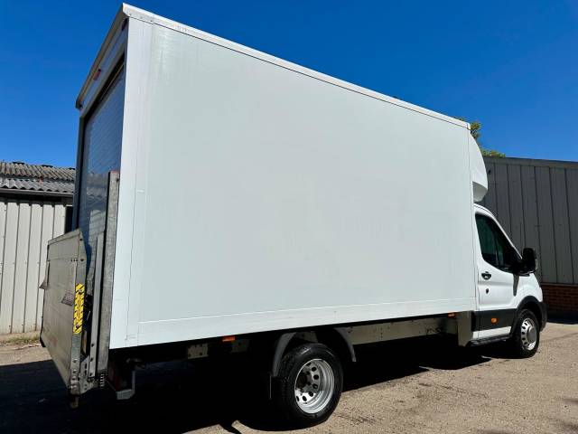 2022 Ford Transit 2.0 350 EcoBlue HD Leader RWD L4 Euro 6 (s/s) 2dr (DRW)