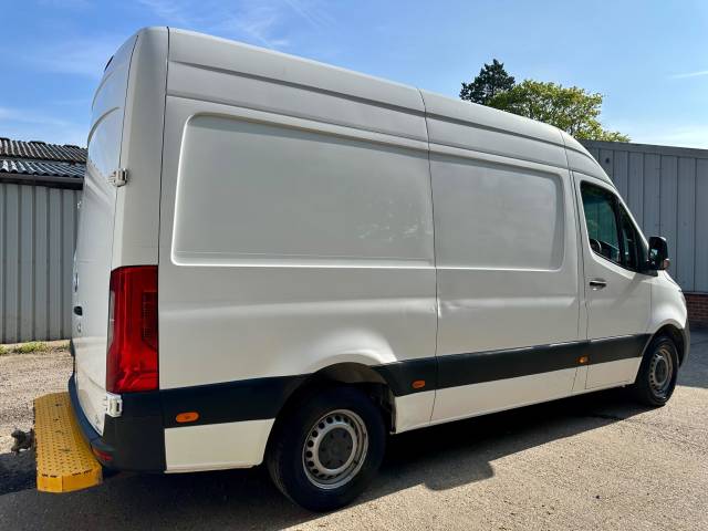 2018 Mercedes-Benz Sprinter 2.1 314 CDI RWD L2 H2 Euro 6 5dr