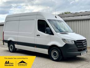 MERCEDES BENZ SPRINTER at Iver Van Sales Iver