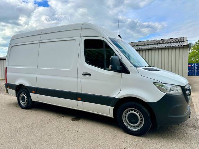 2021 Mercedes-Benz Sprinter 2.0 317 CDI Progressive RWD L2 H2 Euro 6 (s/s) 5dr