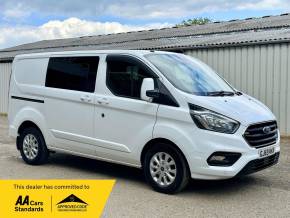 FORD TRANSIT CUSTOM at Iver Van Sales Iver