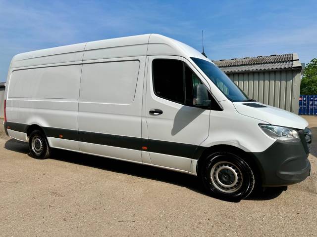 2020 Mercedes-Benz Sprinter 2.1 316 CDI RWD L3 H2 Euro 6 5dr