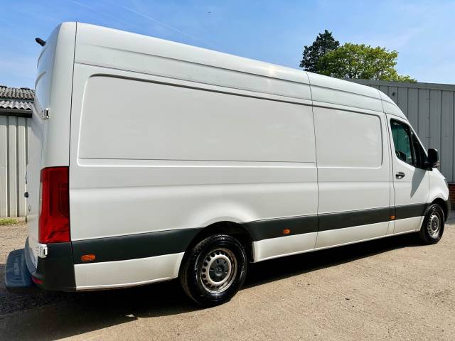 2020 Mercedes-Benz Sprinter 2.1 316 CDI RWD L3 H2 Euro 6 5dr