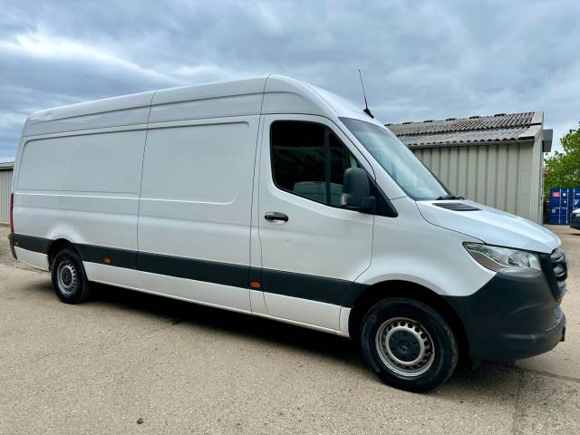 2021 Mercedes-Benz Sprinter 2.0 315 CDI Progressive RWD L3 H2 Euro 6 (s/s) 5dr