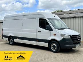 MERCEDES BENZ SPRINTER at Iver Van Sales Iver