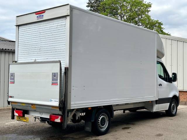 2022 Mercedes-Benz Sprinter 2.0 315 CDI Progressive RWD L3 Euro 6 (s/s) 2dr
