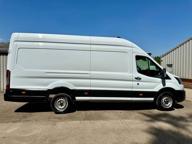 2023 Ford Transit 2.0 350 EcoBlue Leader Panel Van 5dr Diesel Manual RWD L4 H3 Euro 6 (s/s) (130 ps)