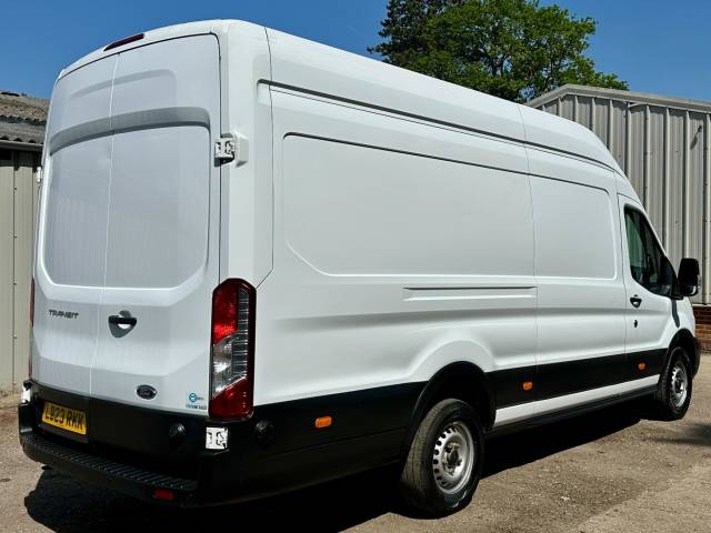 2023 Ford Transit 2.0 350 EcoBlue Leader Panel Van 5dr Diesel Manual RWD L4 H3 Euro 6 (s/s) (130 ps)