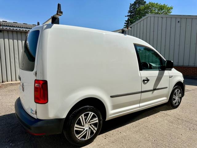 2016 Volkswagen Caddy 2.0 TDI C20+ BlueMotion Tech Startline SWB Euro 6 (s/s) 5dr