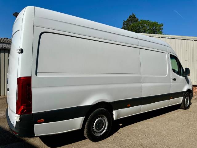 2021 Mercedes-Benz Sprinter 2.0 315 CDI Progressive RWD L3 H2 Euro 6 (s/s) 5dr