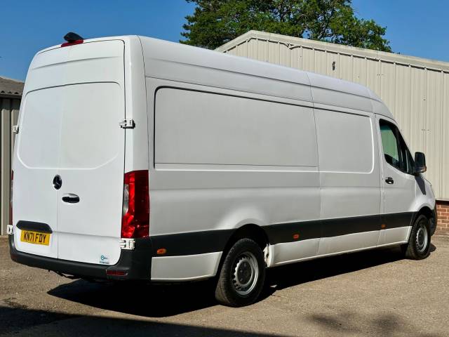 2021 Mercedes-Benz Sprinter 2.0 315 CDI Progressive RWD L3 H2 Euro 6 (s/s) 5dr