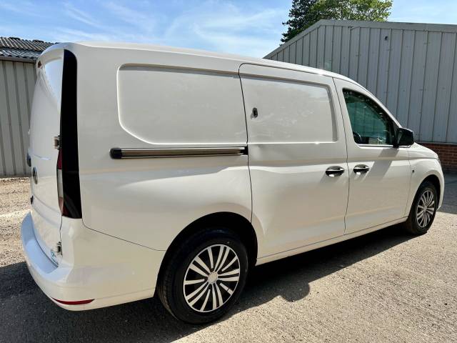 2022 Volkswagen Caddy Maxi 2.0 TDI C20 Commerce Plus LWB Euro 6 (s/s) 6dr