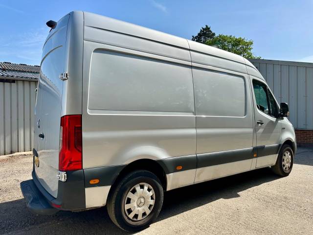 2021 Mercedes-Benz eSprinter 55kWh Progressive Auto FWD L2 H2 5dr 20kW Charger