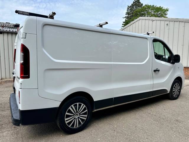 2019 Renault Trafic 1.6 dCi 29 Business+ LWB Standard Roof Euro 6 5dr