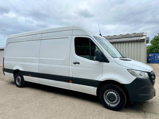 2021 Mercedes-Benz Sprinter 2.0 315 CDI Progressive RWD L3 H2 Euro 6 (s/s) 5dr
