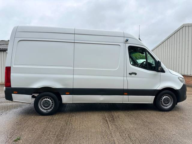 2021 Mercedes-Benz Sprinter 2.1 314 CDI Progressive RWD L2 H2 Euro 6 (s/s) 5dr