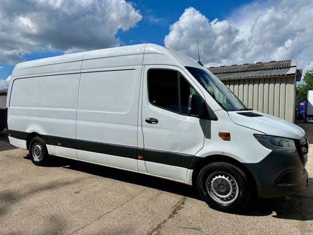 2020 Mercedes-Benz Sprinter 2.1 311 CDI RWD L3 H2 Euro 6 5dr