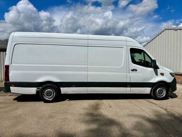 2020 Mercedes-Benz Sprinter 2.1 311 CDI RWD L3 H2 Euro 6 5dr