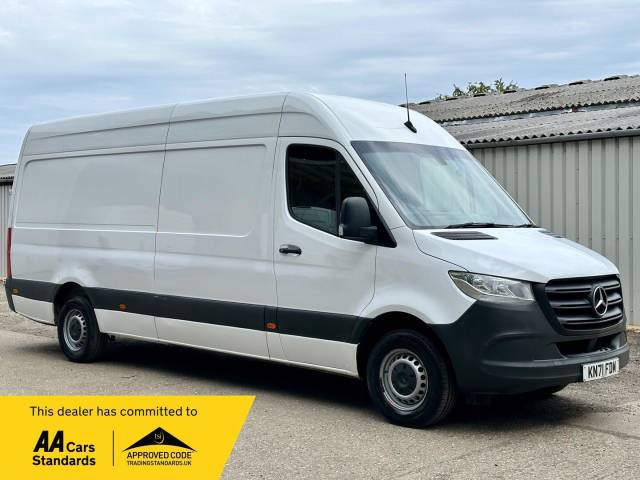 Mercedes-Benz Sprinter 2.0 315 CDI Progressive RWD L3 H2 Euro 6 (s/s) 5dr Panel Van Diesel White