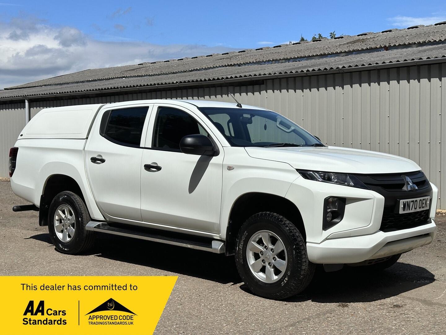 2020 Mitsubishi L200