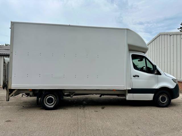 2021 Mercedes-Benz Sprinter 2.1 316 CDI Progressive RWD L3 Euro 6 (s/s) 2dr