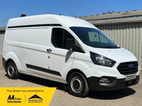 FORD TRANSIT CUSTOM at Iver Van Sales Iver
