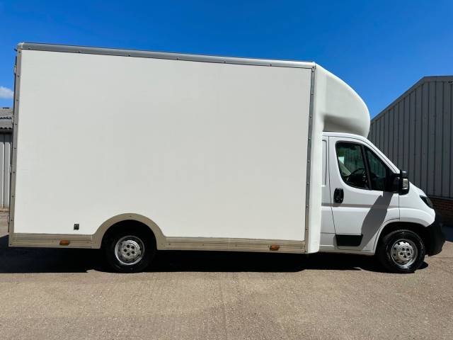 2023 Peugeot Boxer 2.2 BlueHDi 335 S Platform Cab L3 Euro 6 (s/s) 2dr