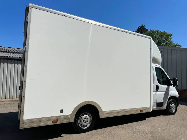2023 Peugeot Boxer 2.2 BlueHDi 335 S Platform Cab L3 Euro 6 (s/s) 2dr