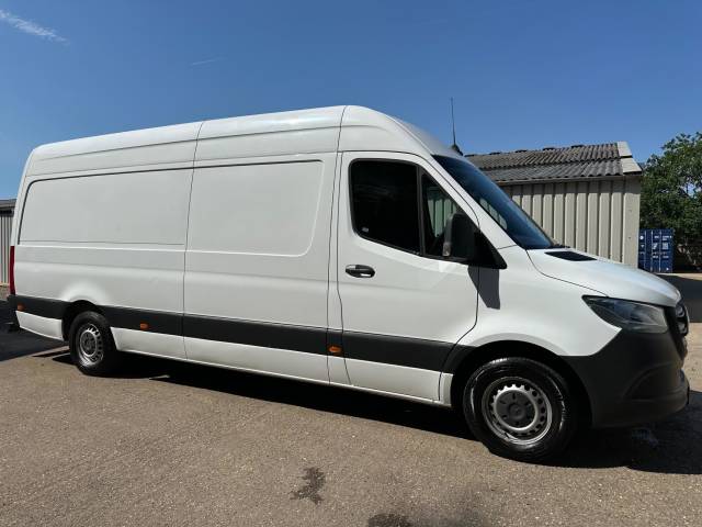2020 Mercedes-Benz Sprinter 2.0 315 CDI Progressive RWD L3 H2 Euro 6 (s/s) 5dr