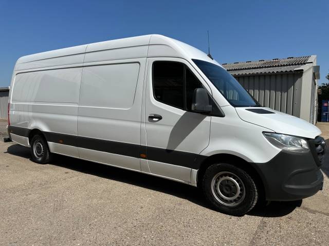 2020 Mercedes-Benz Sprinter 2.1 314 CDI RWD L3 H2 Euro 6 5dr