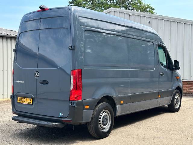 2020 Mercedes-Benz eSprinter 55kWh Progressive Auto FWD L2 H2 5dr 20kW Charger