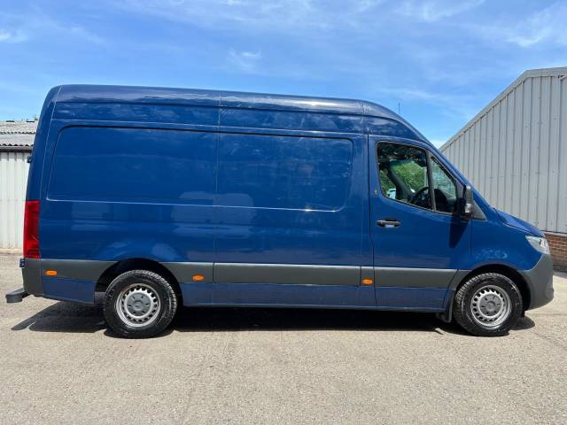 2020 Mercedes-Benz Sprinter 2.1 316 CDI RWD L2 H2 Euro 6 5dr