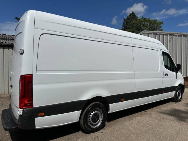 2020 Mercedes-Benz Sprinter 2.1 316 CDI RWD L3 H2 Euro 6 5dr