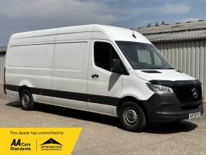 MERCEDES BENZ SPRINTER at Iver Van Sales Iver