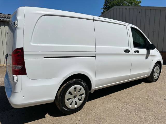 2022 Mercedes-Benz Vito 2.0 114 CDI Progressive G-Tronic RWD L2 Euro 6 (s/s) 5dr (LWB)