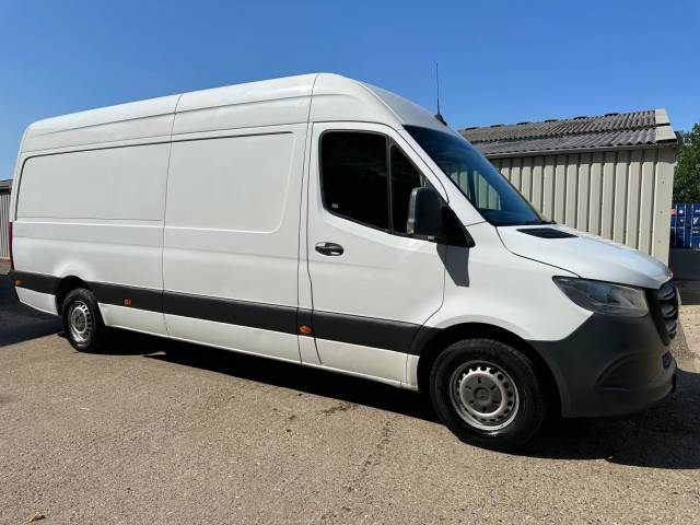 2020 Mercedes-Benz Sprinter 2.1 316 CDI RWD L3 H2 Euro 6 5dr
