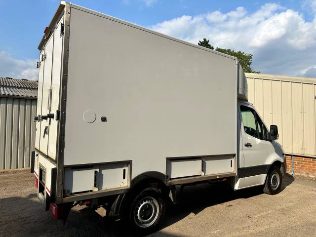 2023 Mercedes-Benz Sprinter 2.0 315 CDI Progressive Chassis Cab 2dr Diesel Manual RWD L2 Euro 6 (s/s) (150 ps)